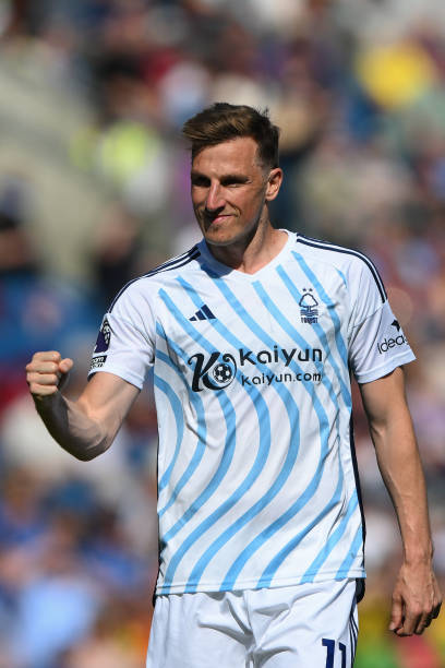 他接触到了 他接触到了