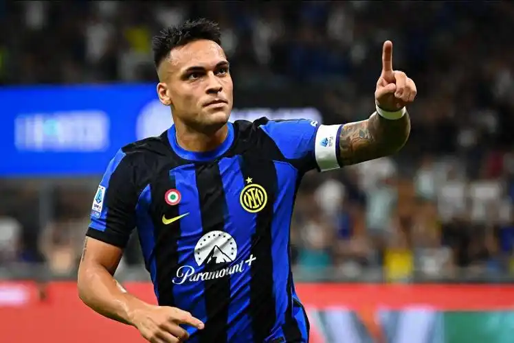 未来似乎充 未来似乎充